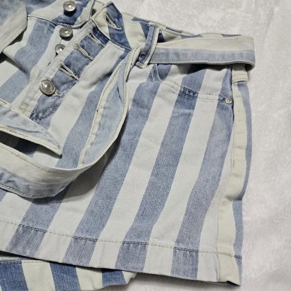 Rewash Super High Rise Vintage Reunion Striped Denim Shorts, Size 11/30, EUC! - Picture 5 of 10